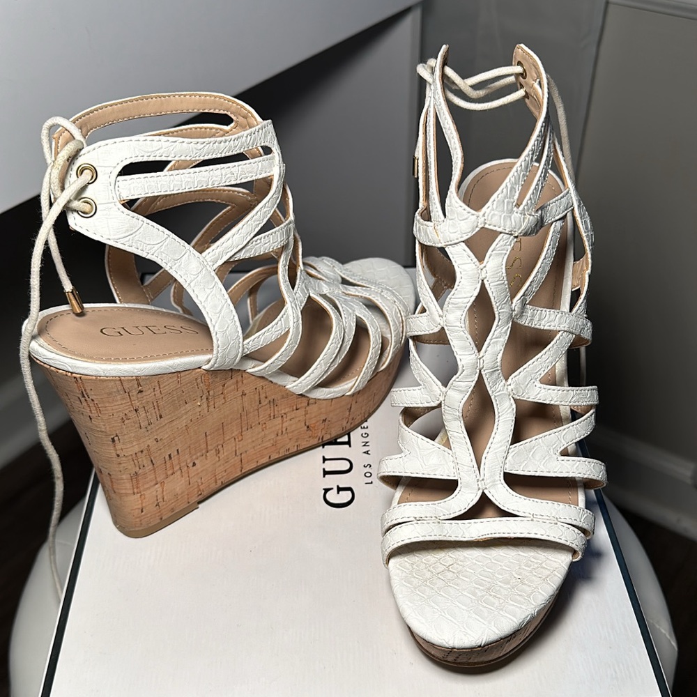 GUESS white wedges